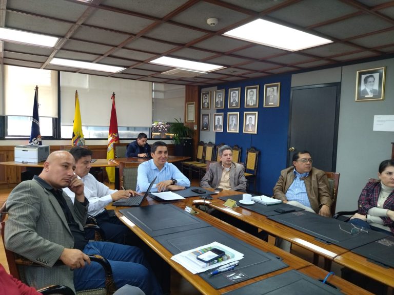 Centrosur transparenta procesos de contratación