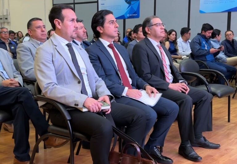 Experiencias socioambientales del sector eléctrico se abordan en un taller nacional