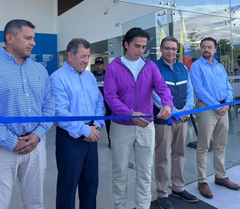 Centrosur inaugura nueva agencia y fortalece la infraestructura eléctrica en La Troncal