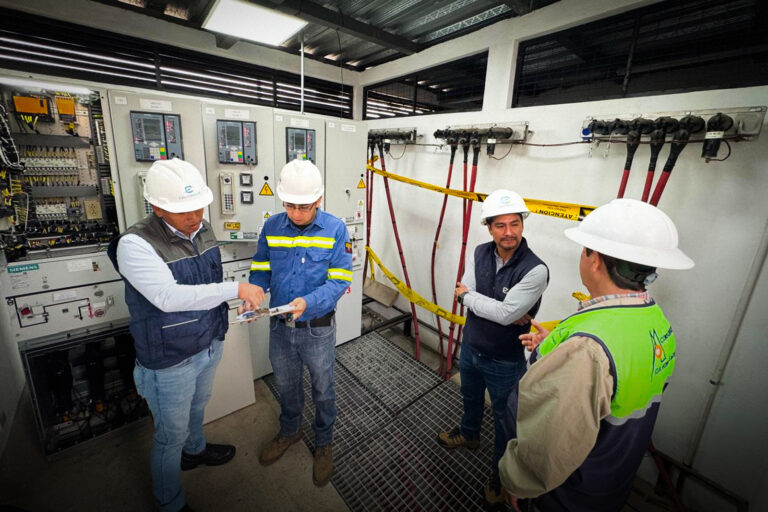 CENTROSUR moderniza la red eléctrica en el sector de la Clínica Santa Inés con red subterránea