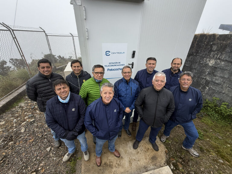 CENTROSUR mejora su infraestructura de telecomunicaciones