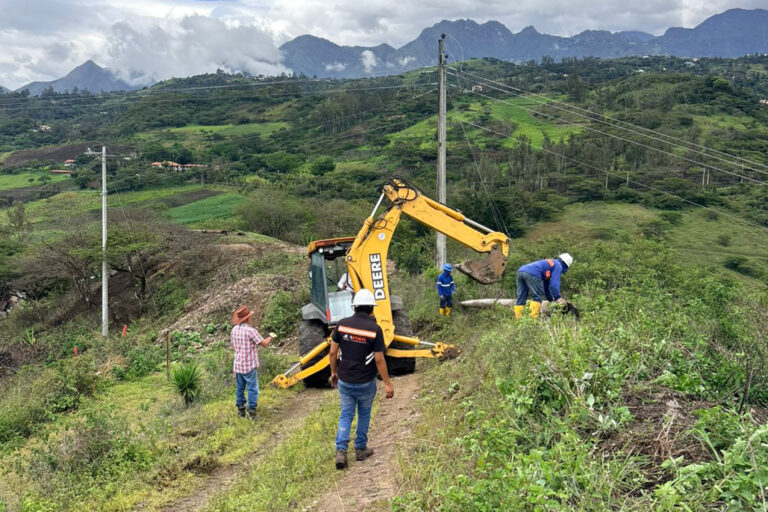 CENTROSUR fortalece la infraestructura eléctrica con la repotenciación del alimentador 1424 Lentag – Santa Martha