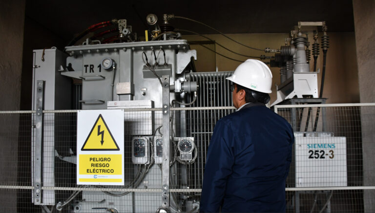 Centrosur invierte $3,7 millones para modernizar la subestación “El Centenario” y fortalecer el servicio eléctrico de Cuenca